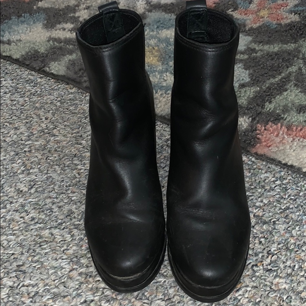 Sorel Margo Chelsea booties